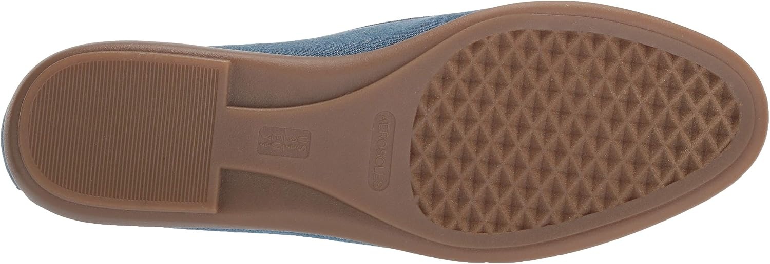 Aerosoles Women’s Betunia Slip-On Loafer with Memory Foam Footbed(Denim Fabric)