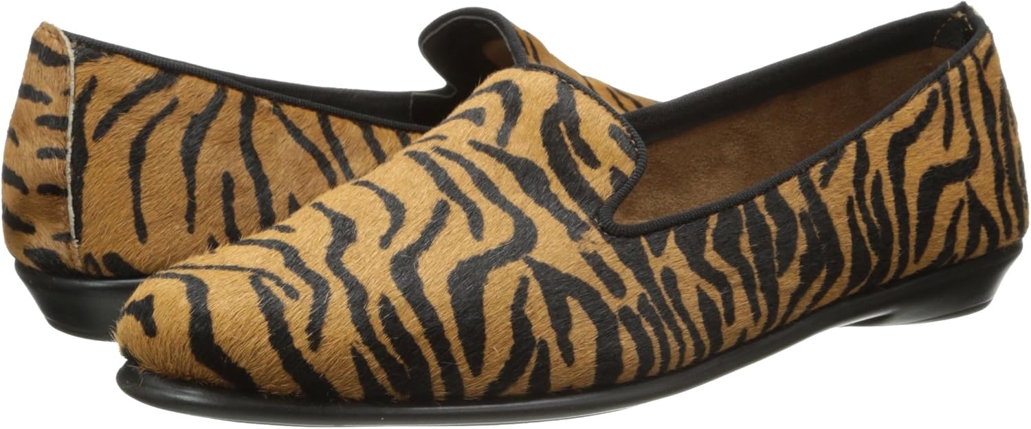 Aerosoles Women’s Betunia Slip-On Loafer with Memory Foam Footbed(Tiger Tan)