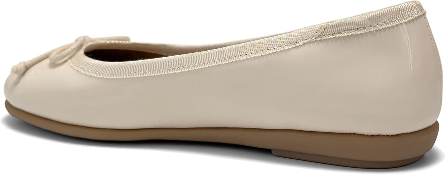 Aerosoles Women’s Homebet Flats(Eggnog Patent)