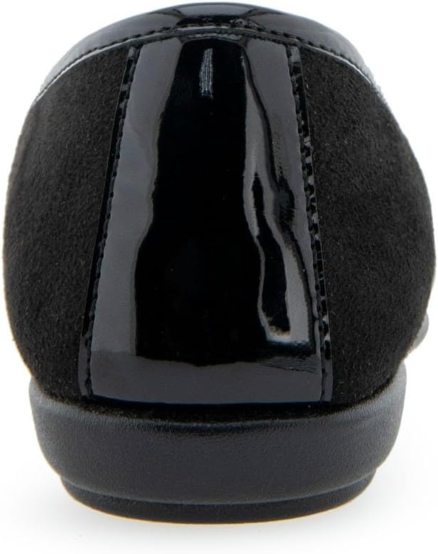 Aerosoles Women’s Big Bet Flats(Black Faux Suede)