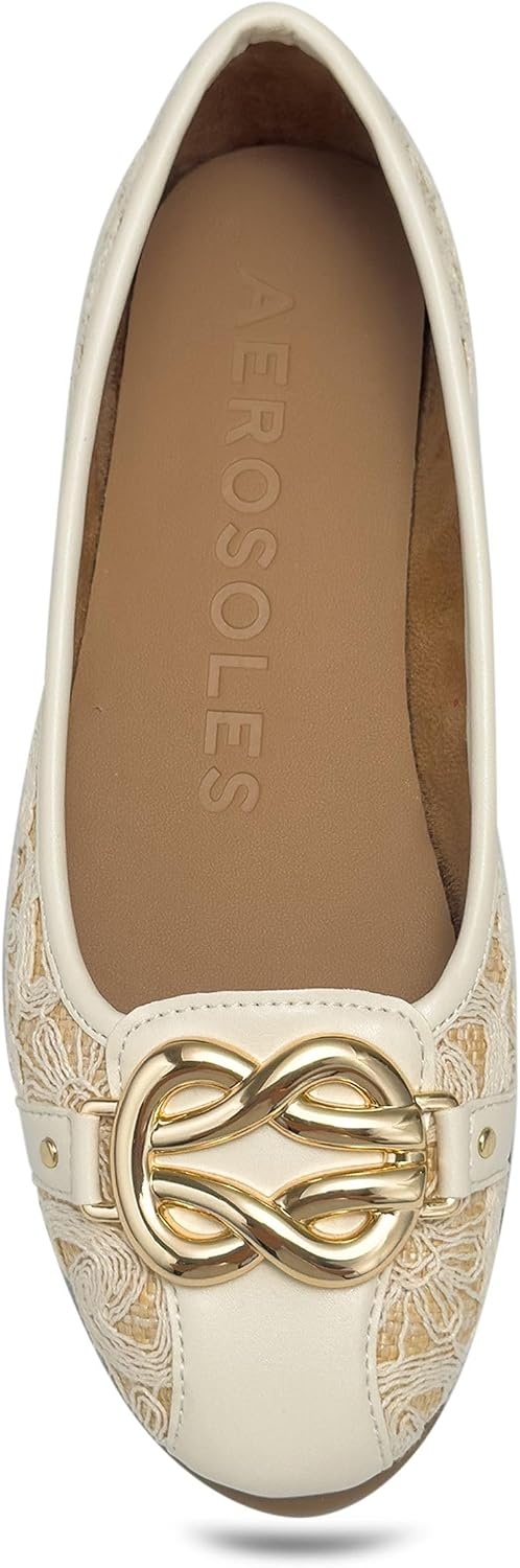 Aerosoles Women’s Big Bet Flats(Natural/Eggnog)