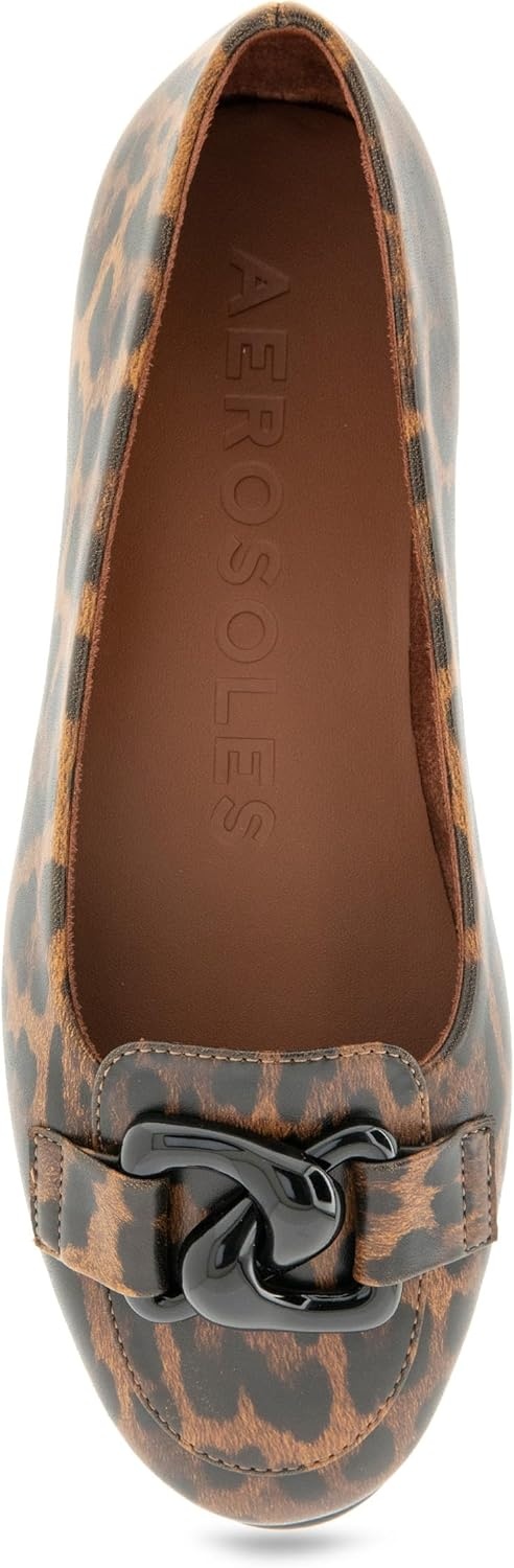 Aerosoles Women’s Bell(Glossy Leo Print Faux Leather)
