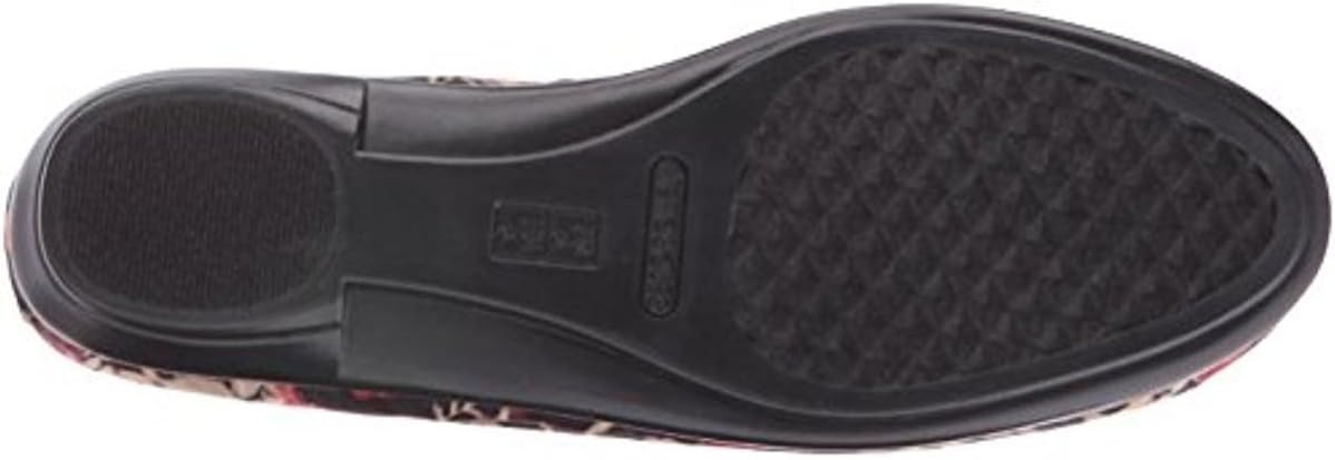 Aerosoles Women’s Betunia Slip-On Loafer with Memory Foam Footbed(Black Floral)