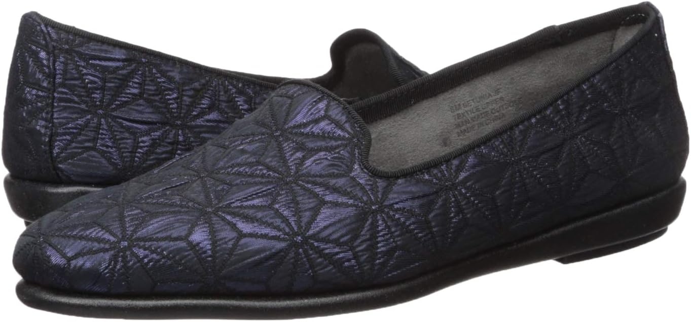 Aerosoles Women’s Betunia Slip-On Loafer with Memory Foam Footbed(Dark Blue Combo)