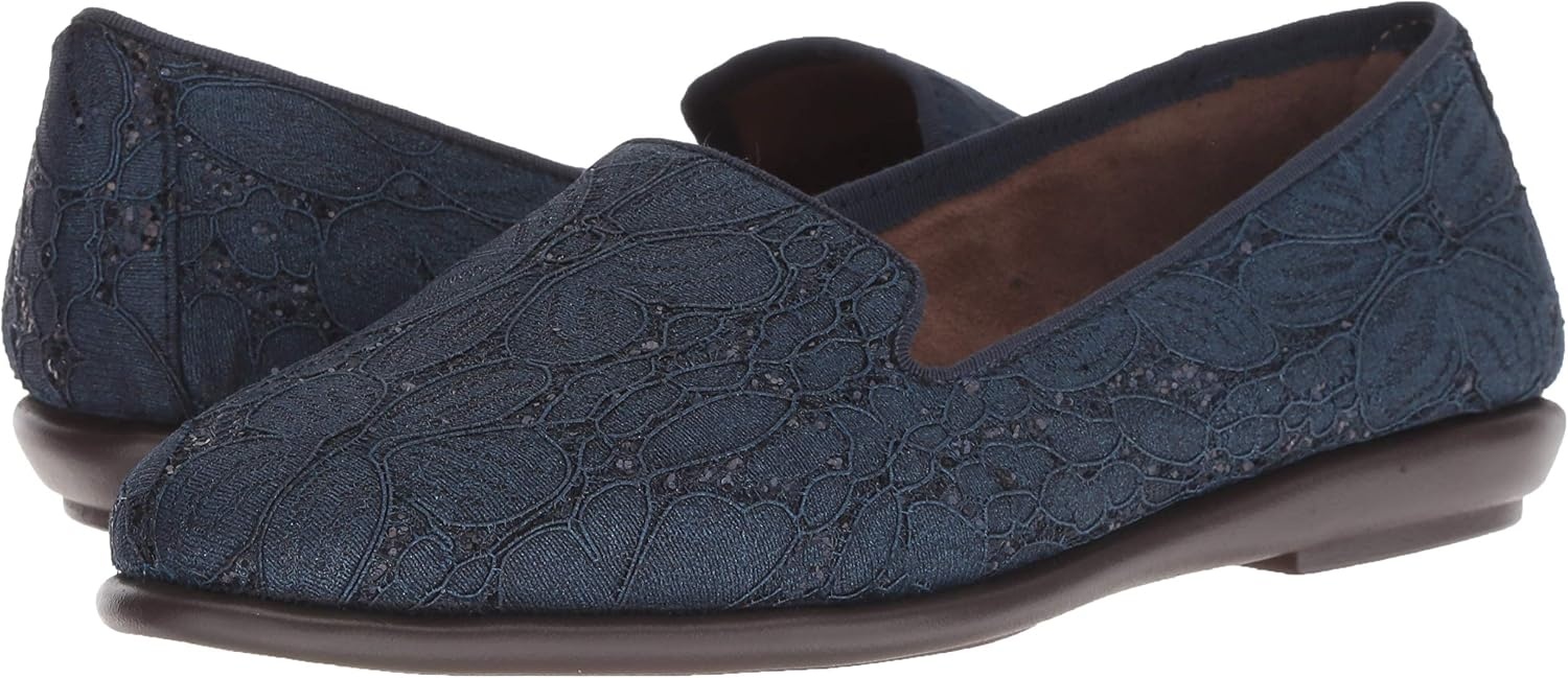 Aerosoles Women’s Betunia Slip-On Loafer with Memory Foam Footbed(Blue Fabric)