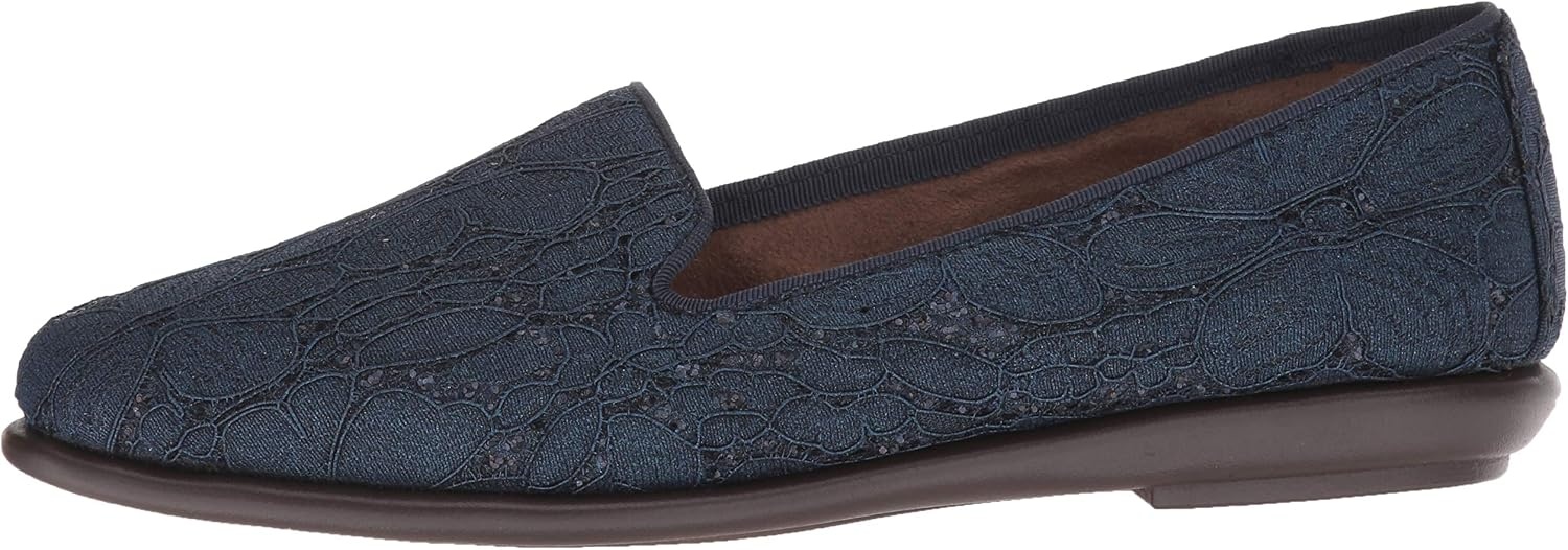Aerosoles Women’s Betunia Slip-On Loafer with Memory Foam Footbed(Blue Fabric)