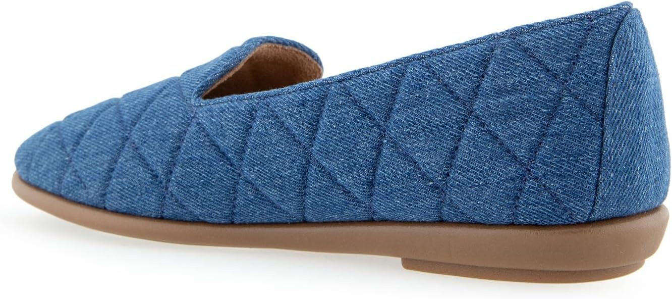 Aerosoles Women’s Betunia Slip-On Loafer with Memory Foam Footbed(Med Blue Quilted Denim)