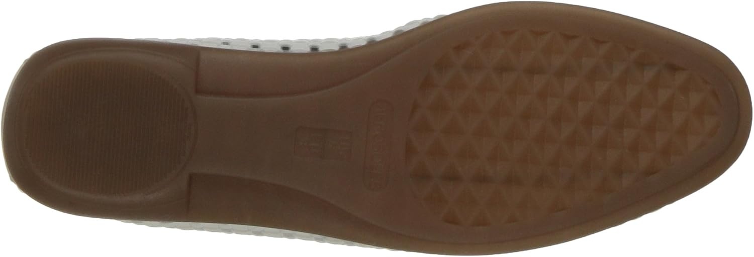 Aerosoles Women’s Betunia Slip-On Loafer with Memory Foam Footbed(White)