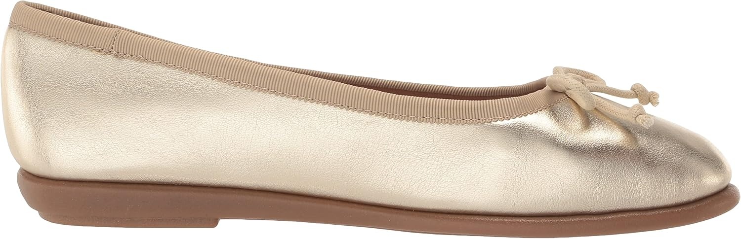 Aerosoles Women’s Homebet Flats(Soft Gold Pu)