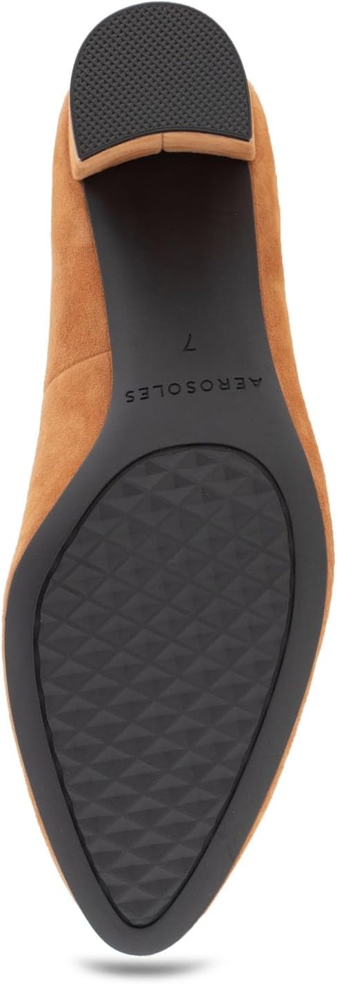 Aerosoles Women’s Betsy Pumps(Tan Suede)
