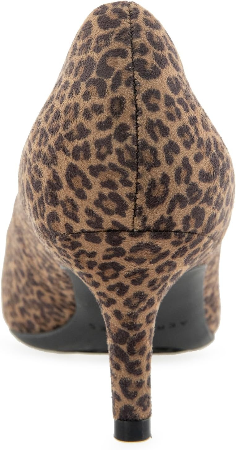 Aerosoles Women’s Elil(Leopard Faux Suede)
